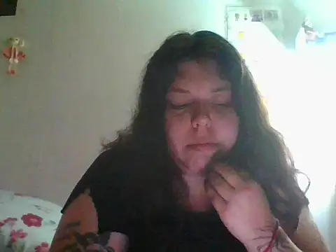 Snapshot of scarletttlove chatting on 04-19-26, 03:50 scarletttlove online show from 04-19-26, 03:50