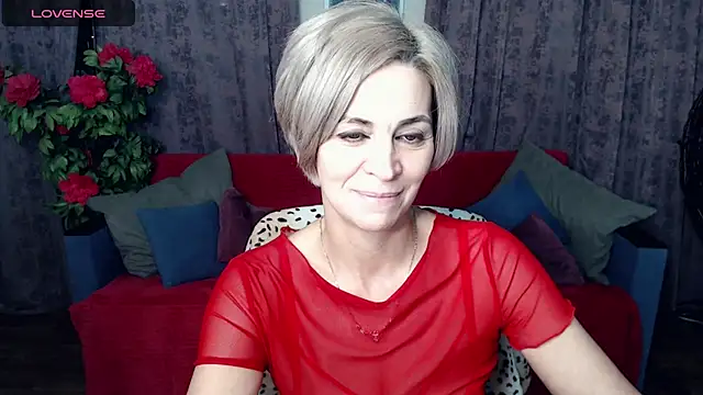 Snapshot of Blonde_lola444 chatting on 12-26-24, 08:11 Blonde lola444 online show from 12-26-24, 08:11