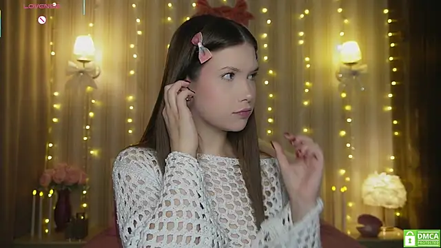  Eva Lee online show from 12-14-25, 07:29