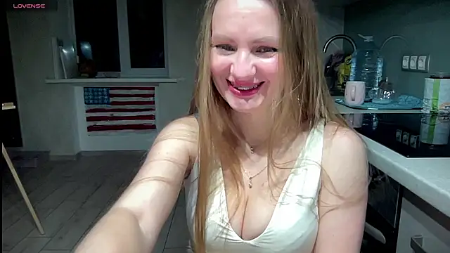 Snapshot of Viola_sweet chatting on 02-23-25, 01:24 Viola sweet online show from 02-23-25, 01:24