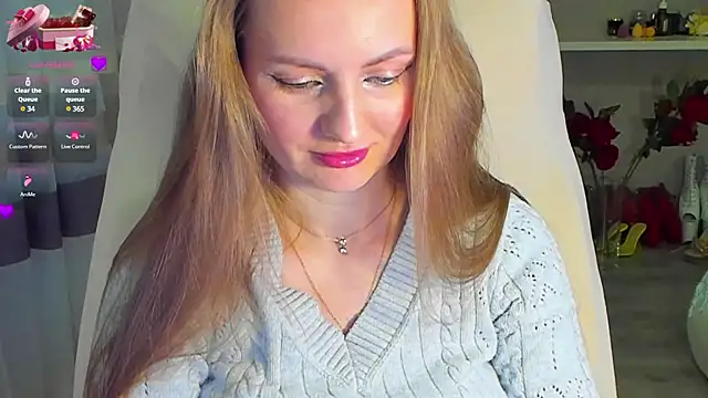 Snapshot of Viola_sweet chatting on 02-25-25, 12:03 Viola sweet online show from 02-25-25, 12:03