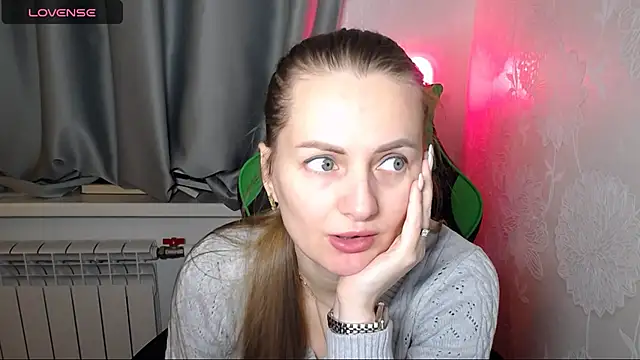 Snapshot of Viola_sweet chatting on 02-28-25, 07:14 Viola sweet online show from 02-28-25, 07:14