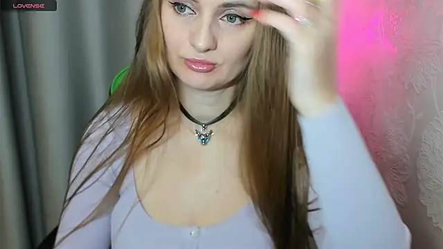 Snapshot of Viola_sweet chatting on 10-05-25, 09:51 Viola sweet online show from 10-05-25, 09:51