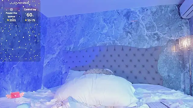 Aprillbrunette online show from 03-04-25, 08:35