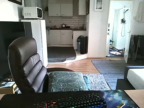 mihaimichael online show from 09-12-25, 01:11