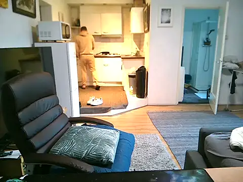 mihaimichael online show from 09-28-25, 04:34