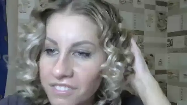 TherestlessKitty online show from 02-18-25, 09:10