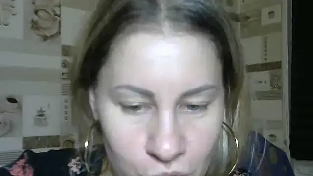 TherestlessKitty online show from 10-19-25, 10:21