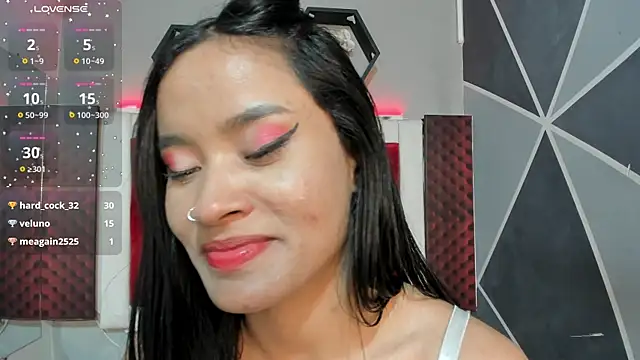 Karoll014 online show from 02-08-25, 06:12