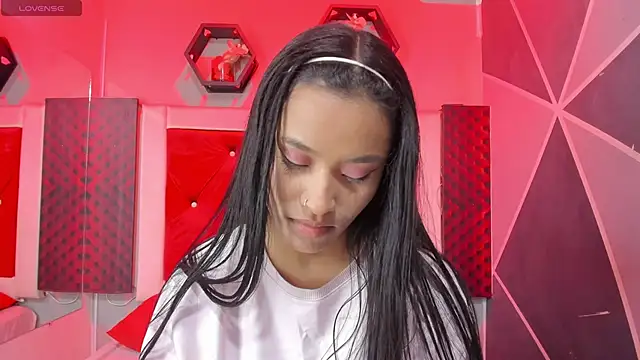 Karoll014 online show from 09-19-25, 01:56