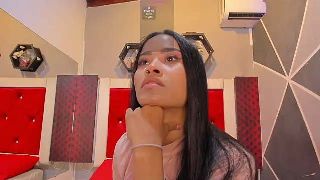 Karoll014 online show from 11-21-25, 12:15