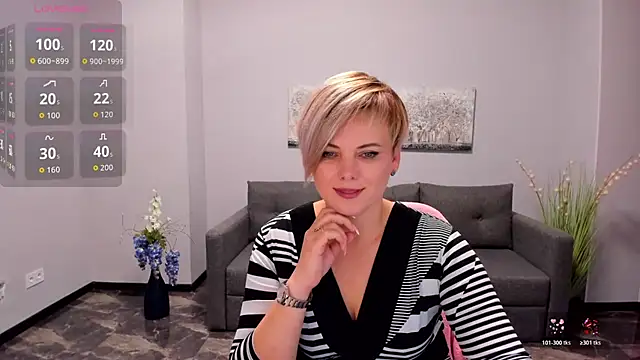 Julia Wilsone online show from 10-25-25, 06:54