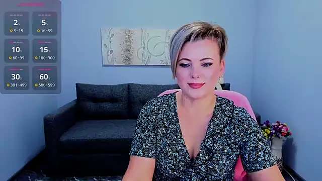 Julia Wilsone online show from 11-23-25, 07:19