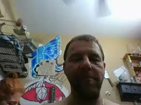 Snapshot of Pay2play1 chatting on 03-19-25, 02:35 Pay2play1 online show from 03-19-25, 02:35