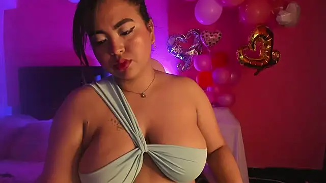 ivy roosx online show from 02-11-25, 11:33