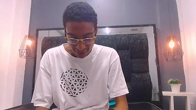 Jose Smoke online show from 03-04-25, 03:44