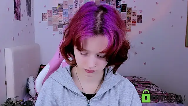 Alina Mills online show from 12-04-24, 10:46