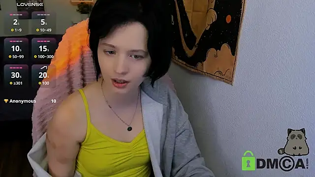 Alina Mills online show from 12-13-24, 01:55