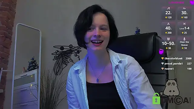 Alina Mills online show from 12-18-24, 08:03