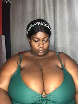 Snapshot of bustytitsxxx chatting on 12-09-24, 10:22 bustytitsxxx online show from 12-09-24, 10:22