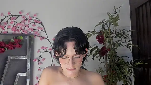 Black Rose2 online show from 09-12-25, 12:05