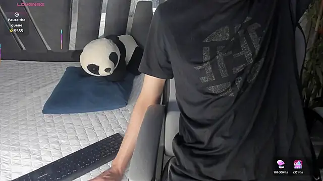 Black Rose2 online show from 10-25-25, 11:51