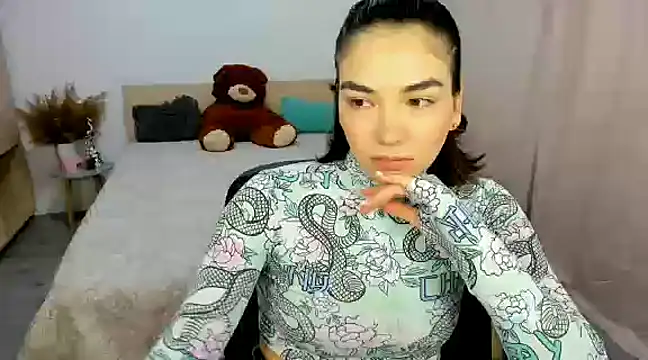 Alexa Dolly12 online show from 01-11-25, 06:45