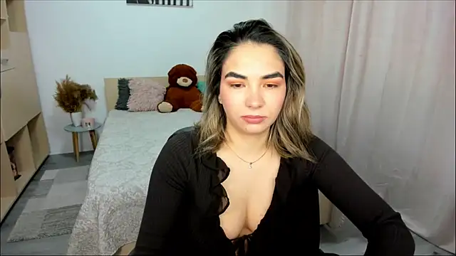 Alexa Dolly12 online show from 03-27-26, 06:30