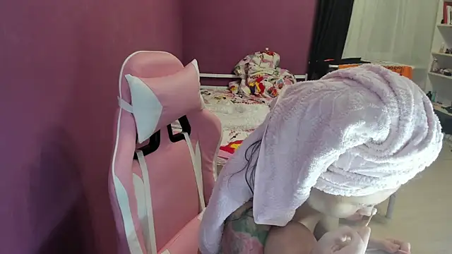 Lika8234 online show from 10-03-25, 08:28