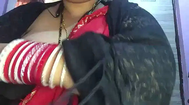 Snapshot of Desi_bhabhiii chatting on 01-23-25, 09:08 Desi bhabhiii online show from 01-23-25, 09:08