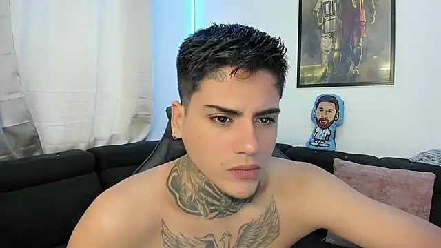 Snapshot of mad_maxxx2 chatting on 03-01-25, 12:45 mad maxxx2 online show from 03-01-25, 12:45