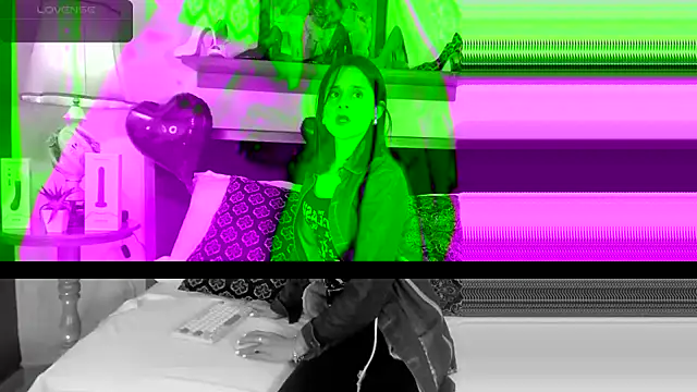 Alice milf  online show from 02-11-25, 11:32