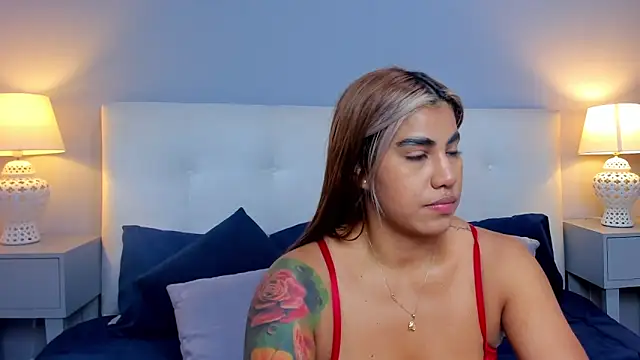 SaraaJhonsonn online show from 10-14-25, 03:02