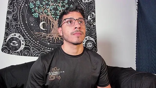 JayMarcos  online show from 11-19-25, 04:01