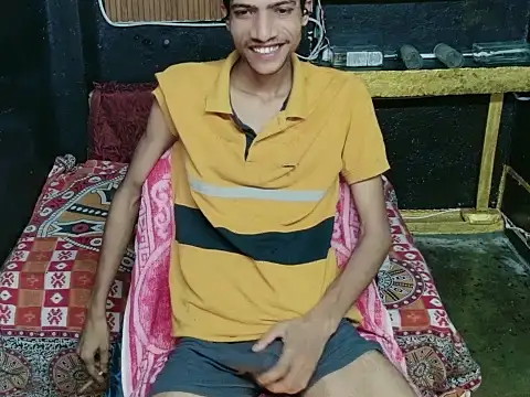 Snapshot of Alex_Suman25 chatting on 06-17-26, 10:21 Alex Suman25 online show from 06-17-26, 10:21