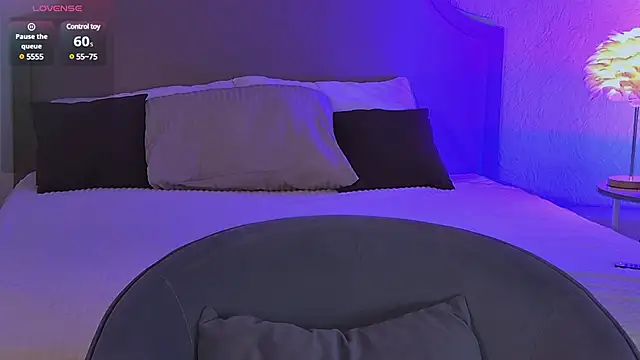 Snapshot of MiaBecky chatting on 03-01-25, 05:20 MiaBecky online show from 03-01-25, 05:20