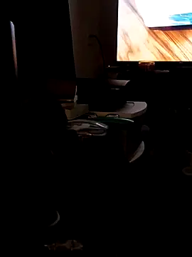 crazycam619 online show from 05-12-26, 04:42