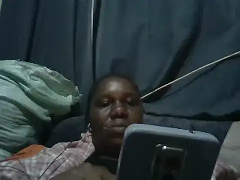 Snapshot of Ass533 chatting on 01-14-25, 08:26 Ass533 online show from 01-14-25, 08:26