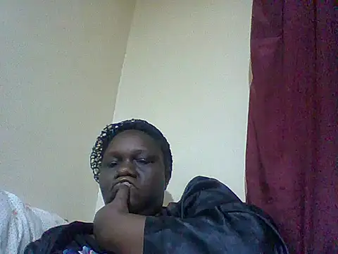 Snapshot of Ass533 chatting on 06-19-26, 11:52 Ass533 online show from 06-19-26, 11:52