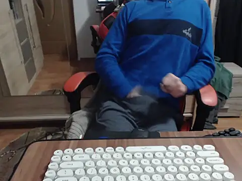 uncutguy01 online show from 11-15-25, 04:25