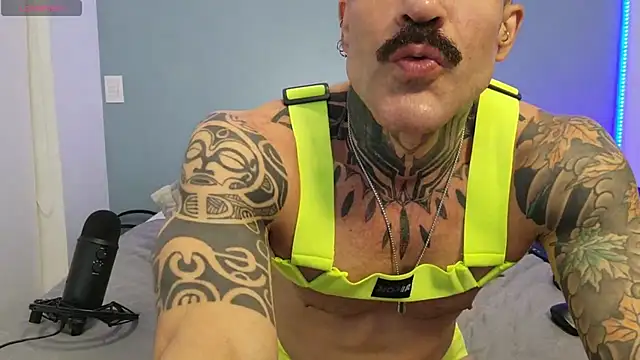 Snapshot of kairos_xxx chatting on 12-04-24, 10:30 kairos xxx online show from 12-04-24, 10:30