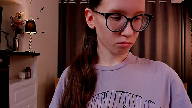 Snapshot of BettyBrowni chatting on 02-20-25, 07:08 BettyBrowni online show from 02-20-25, 07:08