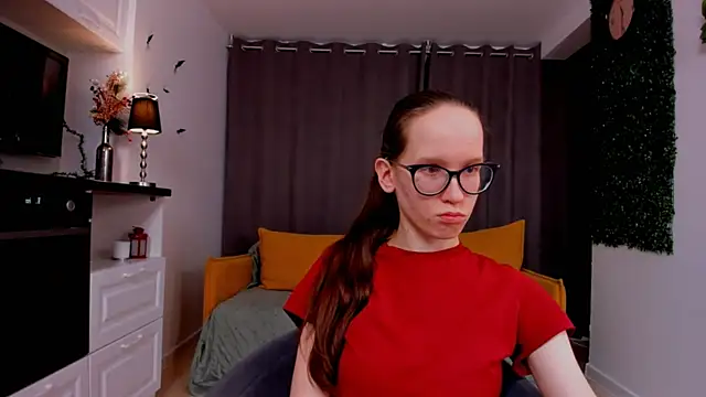 Snapshot of BettyBrowni chatting on 02-26-25, 10:31 BettyBrowni online show from 02-26-25, 10:31