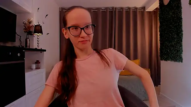 Snapshot of BettyBrowni chatting on 03-01-25, 04:11 BettyBrowni online show from 03-01-25, 04:11