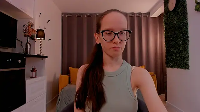 Snapshot of BettyBrowni chatting on 03-02-25, 04:10 BettyBrowni online show from 03-02-25, 04:10