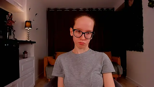 Snapshot of BettyBrowni chatting on 03-08-25, 07:09 BettyBrowni online show from 03-08-25, 07:09