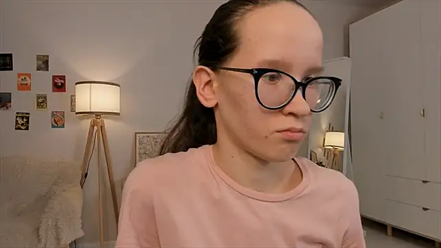 Snapshot of BettyBrowni chatting on 03-11-25, 01:16 BettyBrowni online show from 03-11-25, 01:16