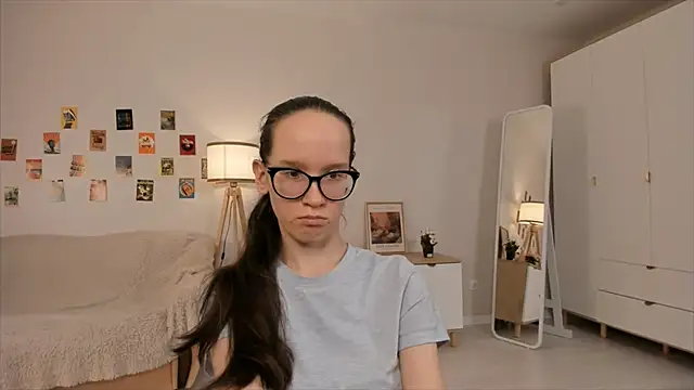 Snapshot of BettyBrowni chatting on 03-12-25, 07:17 BettyBrowni online show from 03-12-25, 07:17