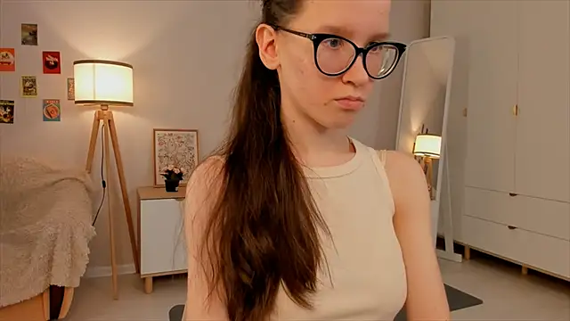 Snapshot of BettyBrowni chatting on 03-16-25, 07:17 BettyBrowni online show from 03-16-25, 07:17