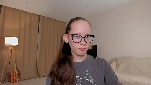 Snapshot of BettyBrowni chatting on 10-07-25, 04:04 BettyBrowni online show from 10-07-25, 04:04